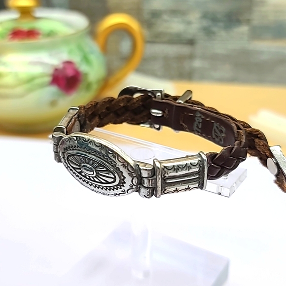 Brighton Vintage 1994 "Braided Conch" Brown Braid Leather w Sunrise Etched Face! - Picture 10 of 14